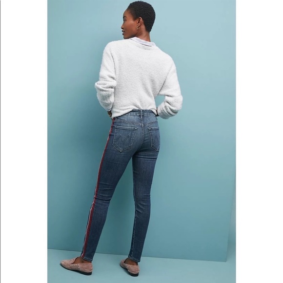 😈MOTHER😈Sporty Chic High Waisted Looker Jeans
Glitter Stripe- Here Kitty Kitty - Picture 9 of 15